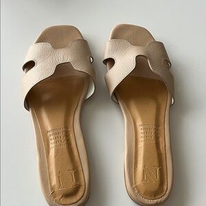 Women's Tan Slide Sandals